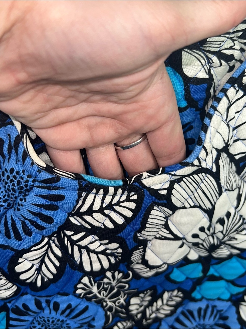 Vera Bradley Blue Floral Tote Bag Quilted Cotton Shoulder Purse - Picture 5 of 10